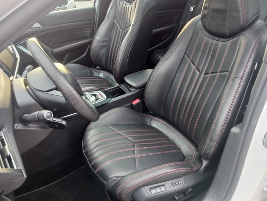 peugeot 308 sw 1.2 puretech gt line *panorama, led, navigacija* - slika 8