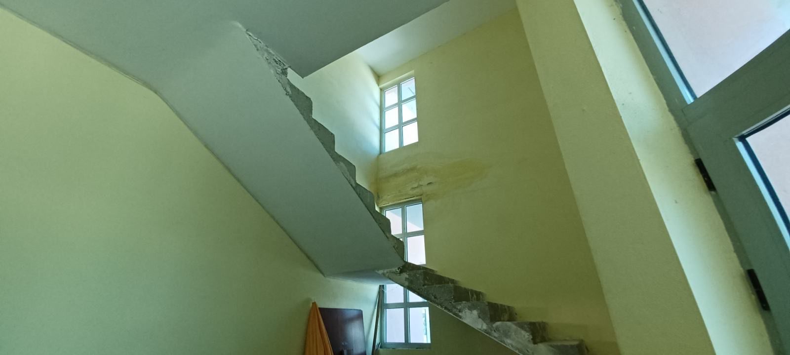 poslovno-stambena zgrada kamensko 768 m2 - slika 10
