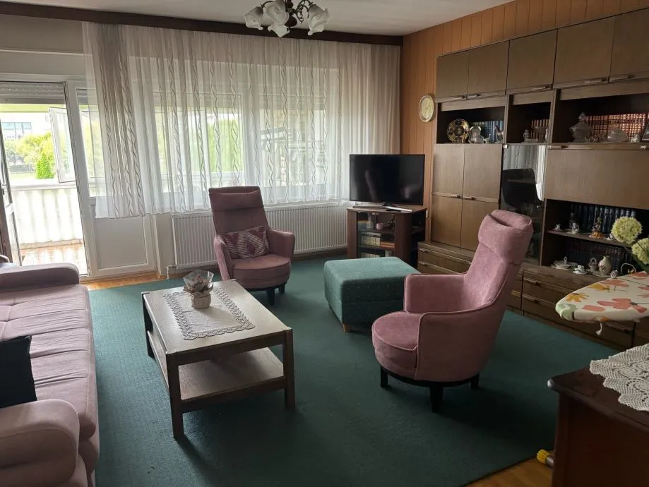 kuća: višnjevac, samostojeća visoka prizemnica, 220.00 m2 - slika 3