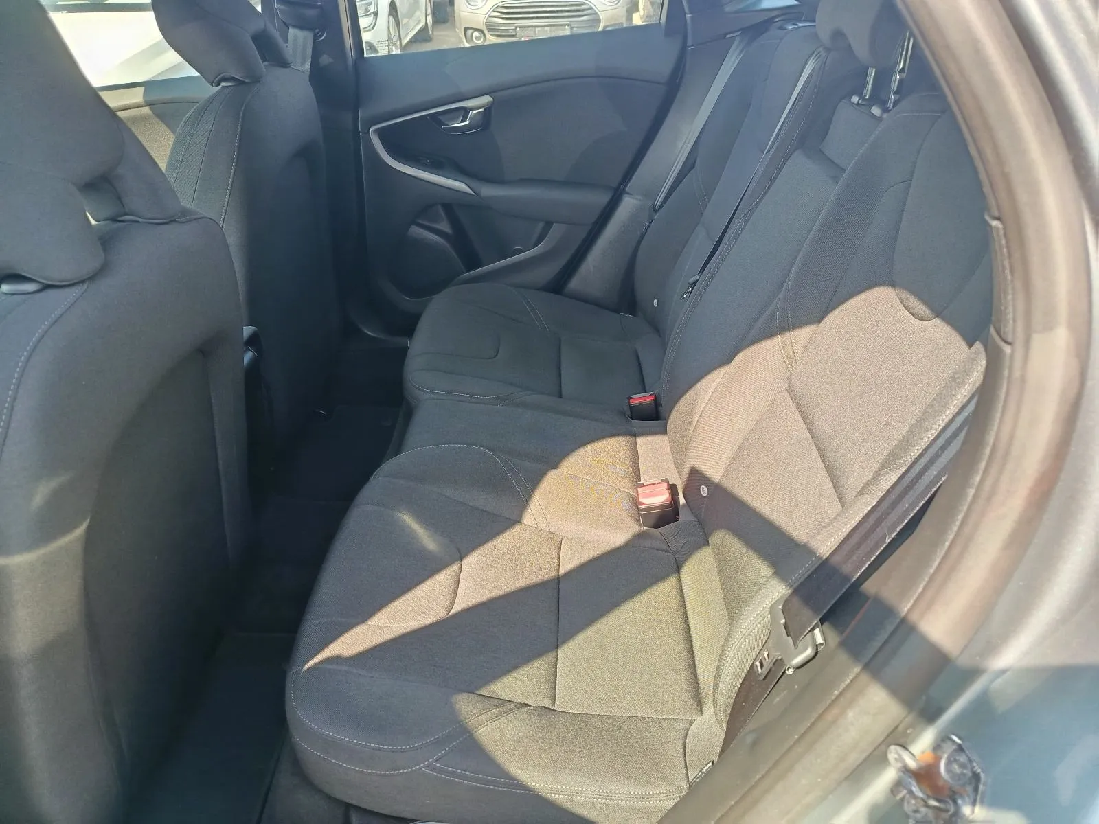 volvo v40,jamstvo. leasing - slika 7
