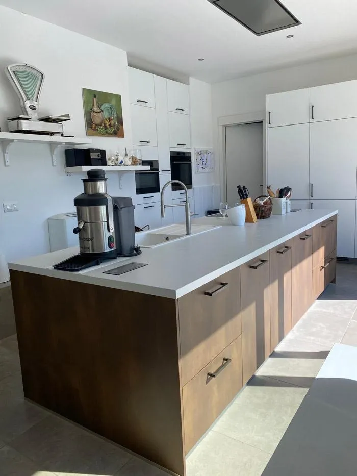 kuća: poreč, 349 m2, villa s bazenom, ljetnom kuhinjom, dupla garaža - slika 4