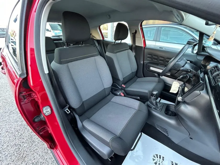 citroën c3 1,2 - 2019 - servis - reg 1 god - garancija!! - slika 18
