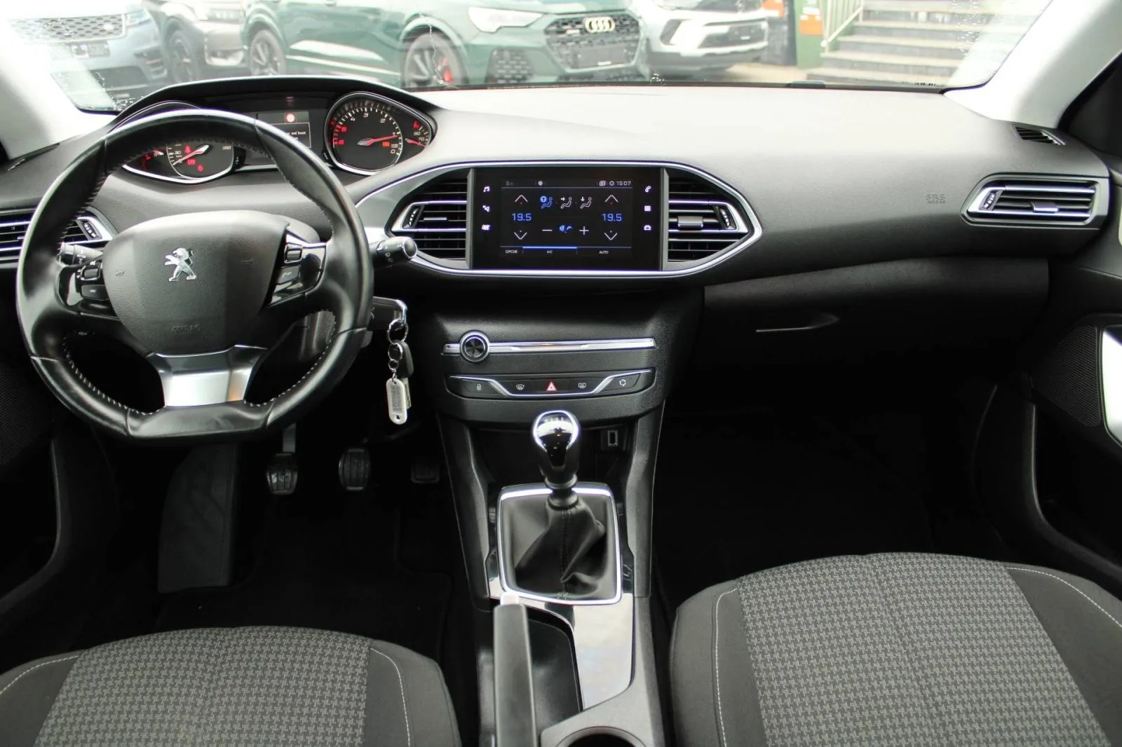 peugeot 308 sw 1.5 hdi *navigacija* - slika 20