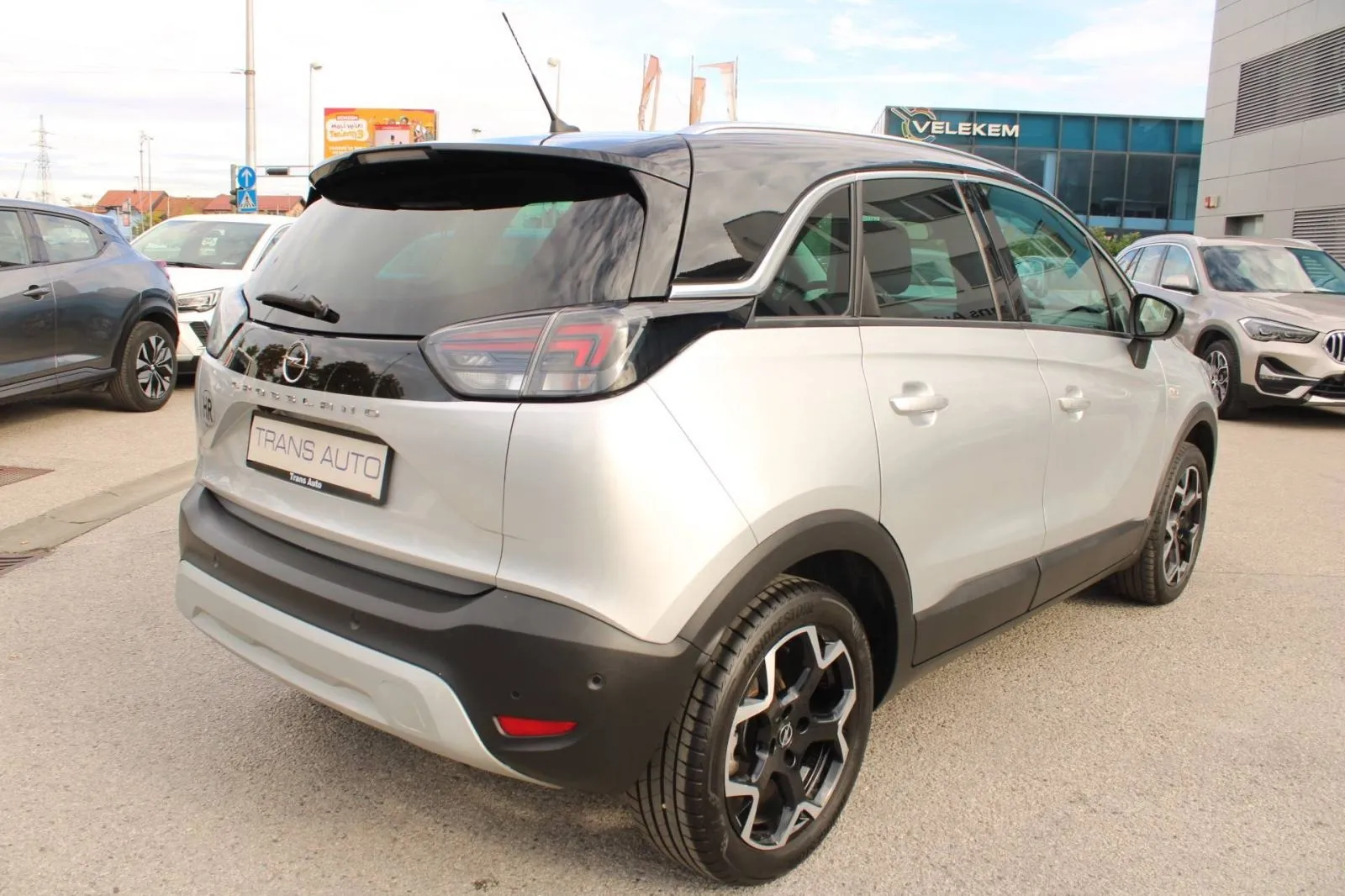 opel crossland 1.2 turbo ultimate *led, navigacija, kamera* - slika 5