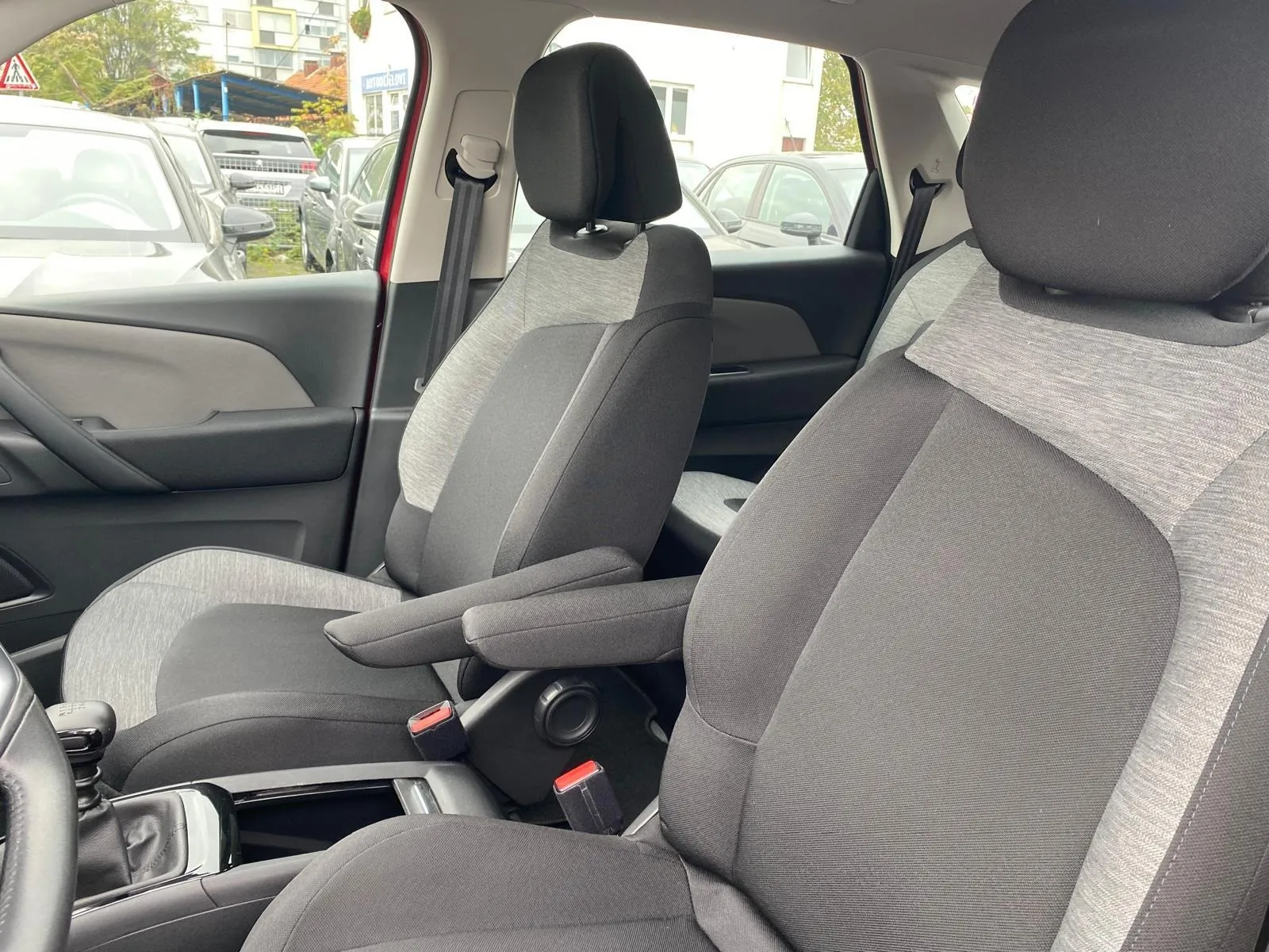 citroën c4 picasso 1.5 bluehdi, tempomat, klima, 4x garancija!!! - slika 14