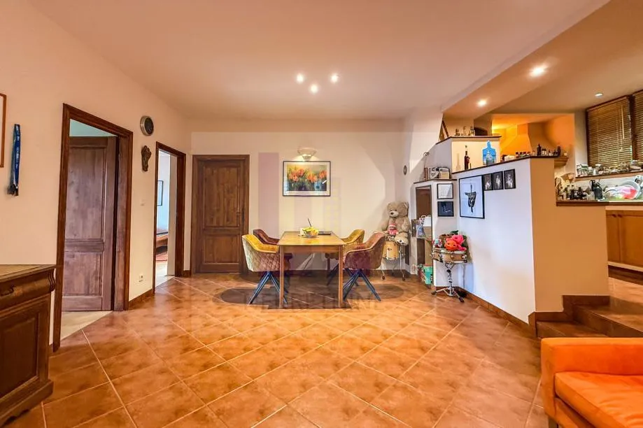 OPATIJA – Stan u Opatiji, 118 m², 2750 eura/m2. BEZ PROVIZIJE