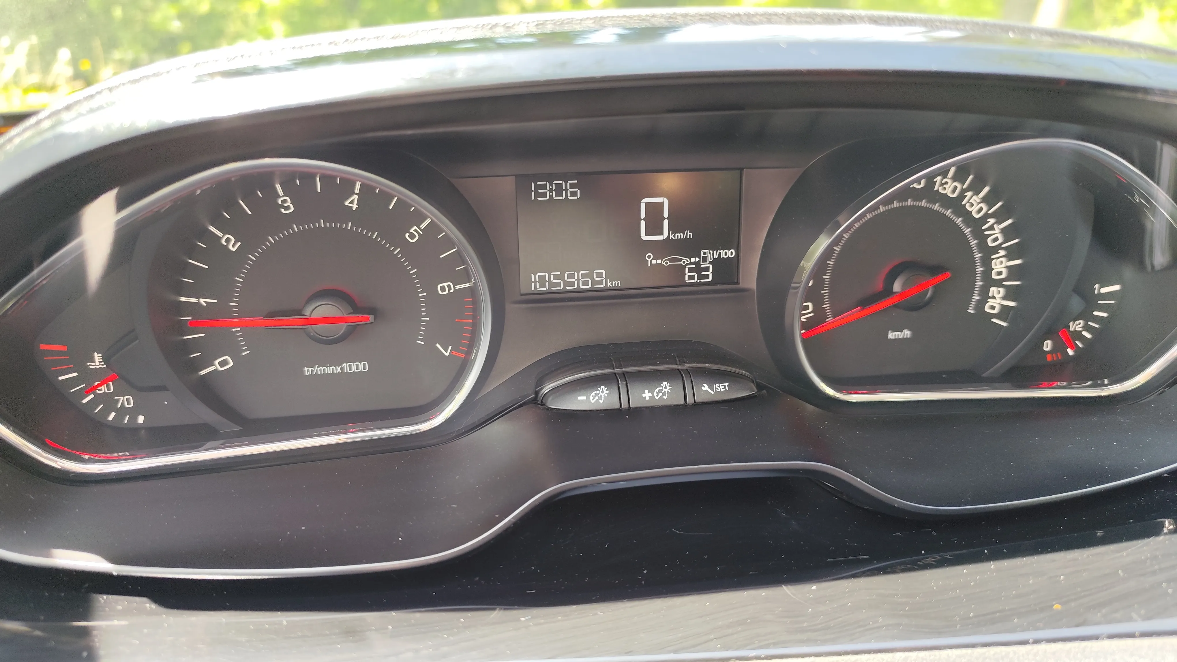 peugeot 208 1.4 vti active - slika 7