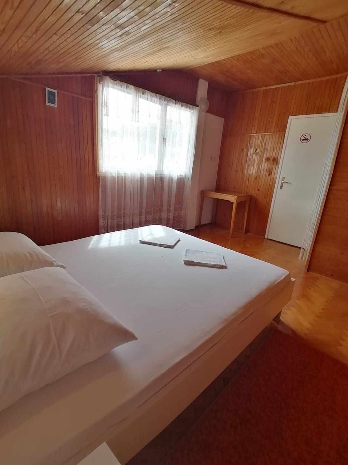 "akcija"app 7+2 osoba od 90 eura, velika terasa i pogled na more - slika 21