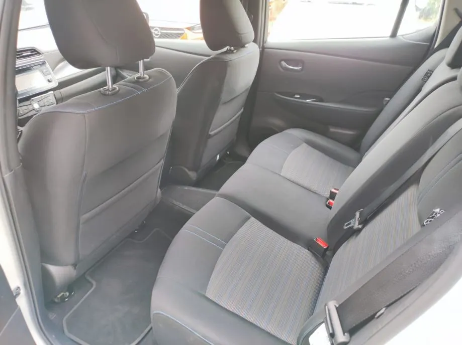 nissan leaf leaf elektro - 2018 - 100.000km - navi - full - reg 1 god! - slika 10