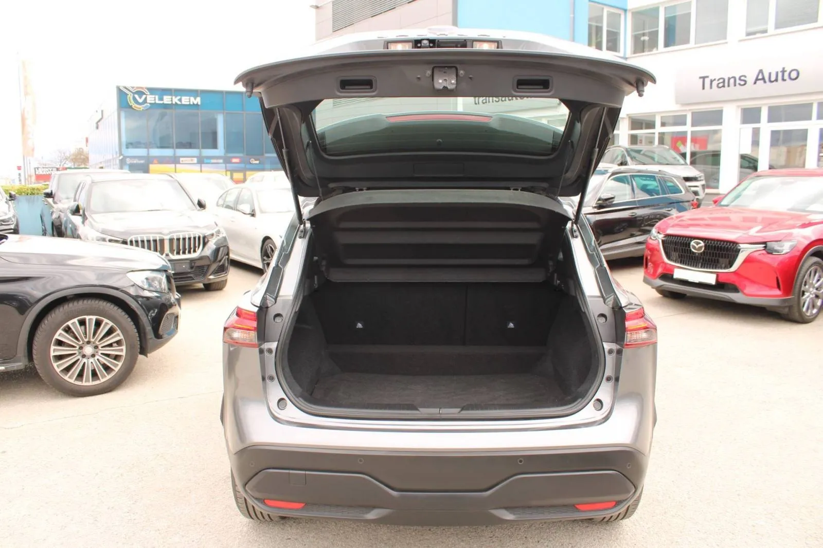 nissan qashqai 1.3 mhev automatik *led, kamera* - slika 17