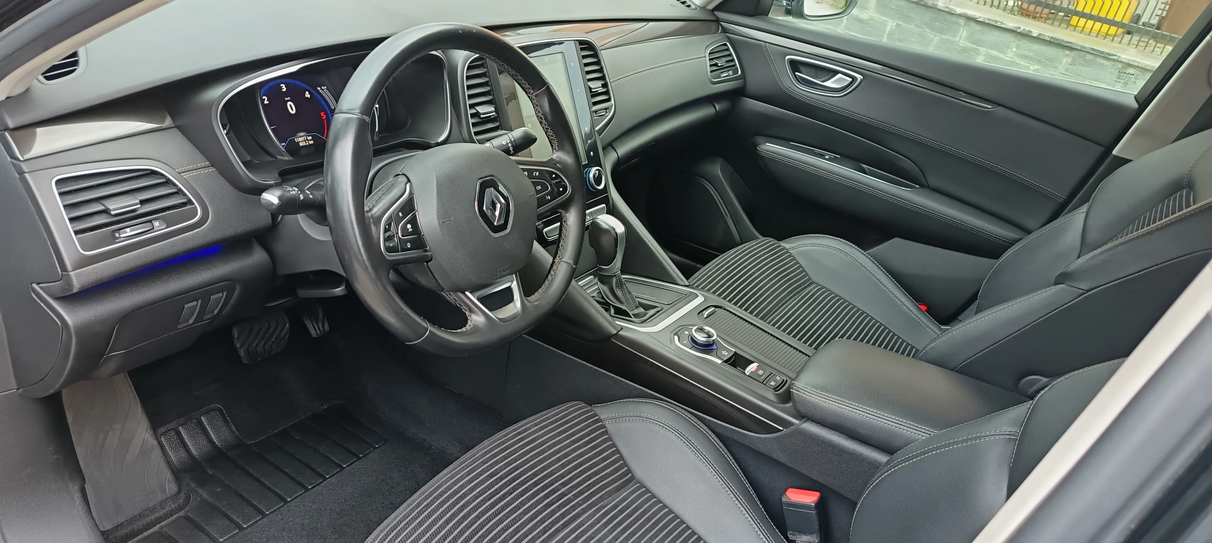 renault talisman 1,6 dci 160 automatik - slika 9