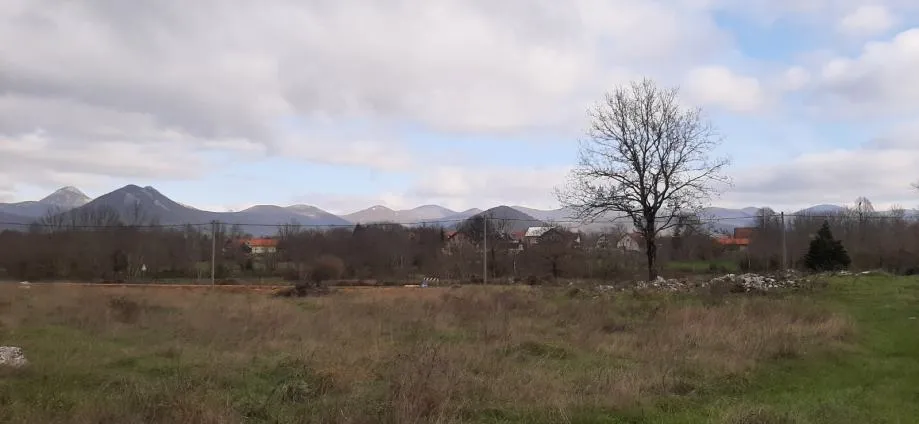 građevinsko zemljište, lovinac, 4460 m2, moguća kupnja manjih parcela - slika 6