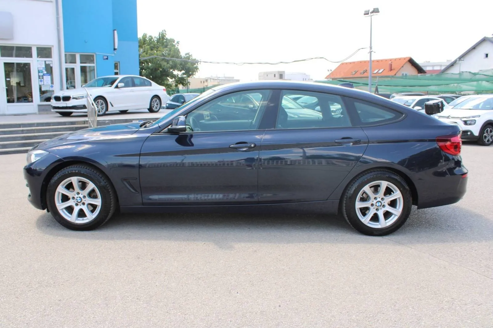 bmw serija 3 gran tourismo 320d xdrive automatik *led, navigacija, kam - slika 8
