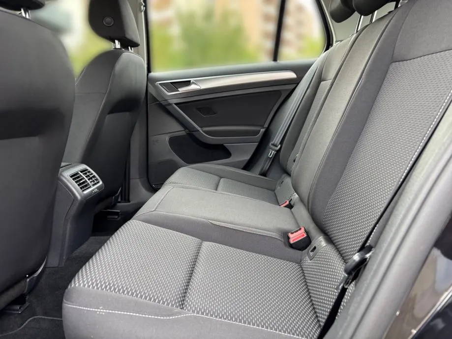 vw golf 7 1,6 tdi business line - slika 11