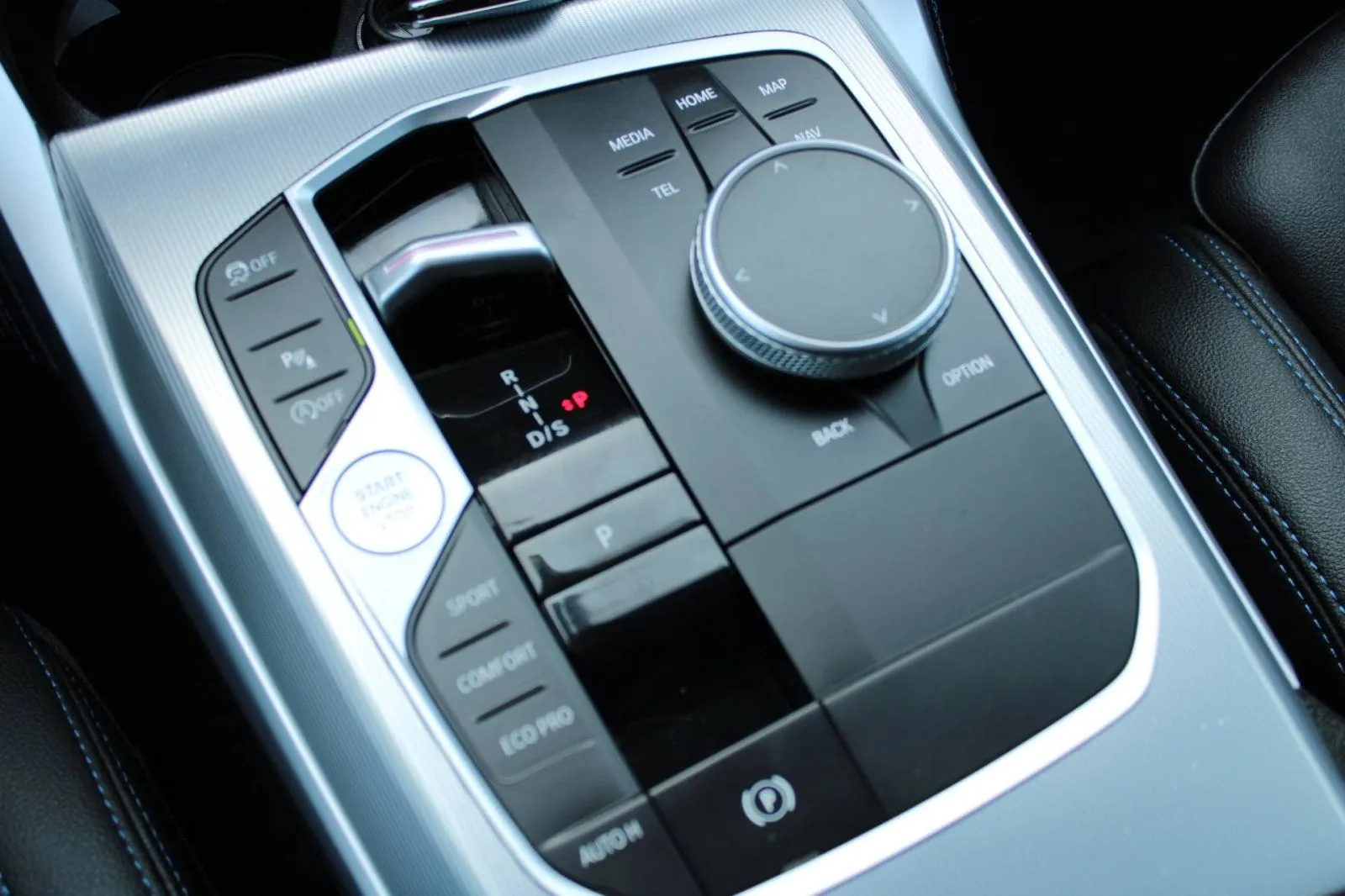 bmw serija 4 gran coupe 420i m-sport automatik *head-up, navigacija, k - slika 19