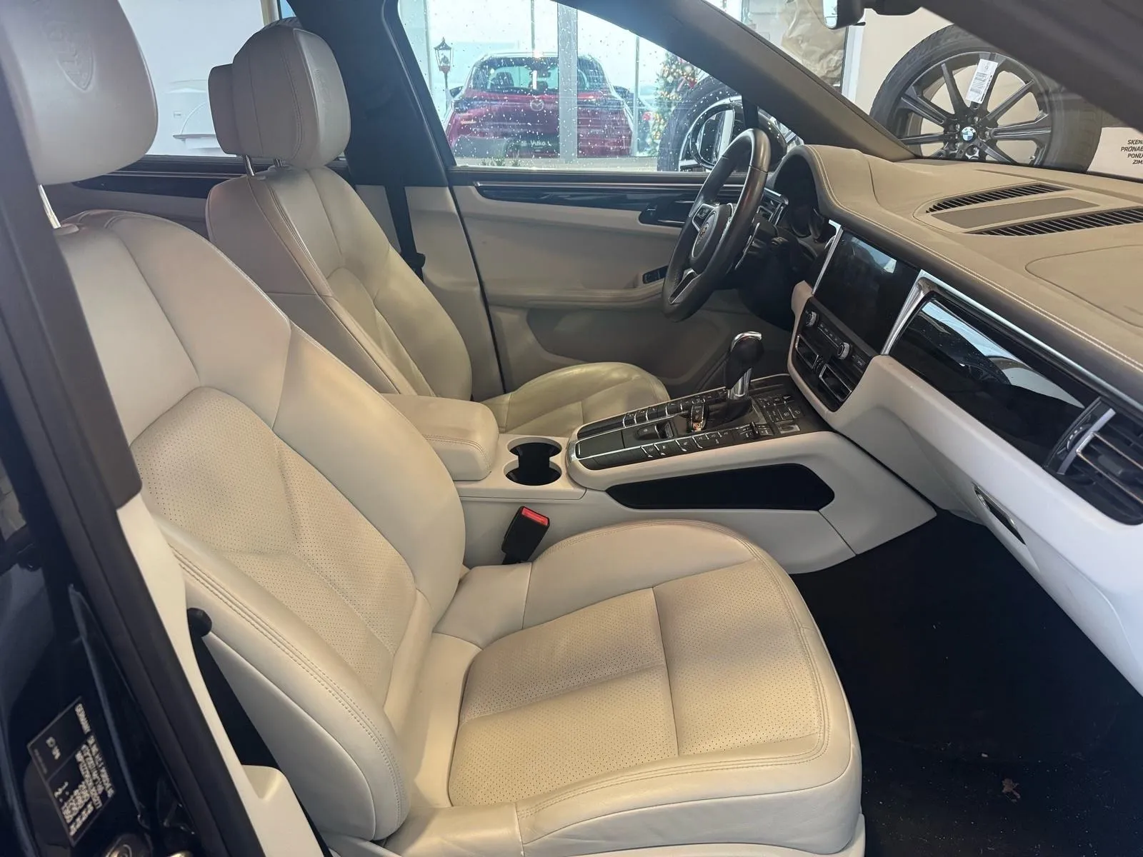 porsche macan s automatik - slika 16