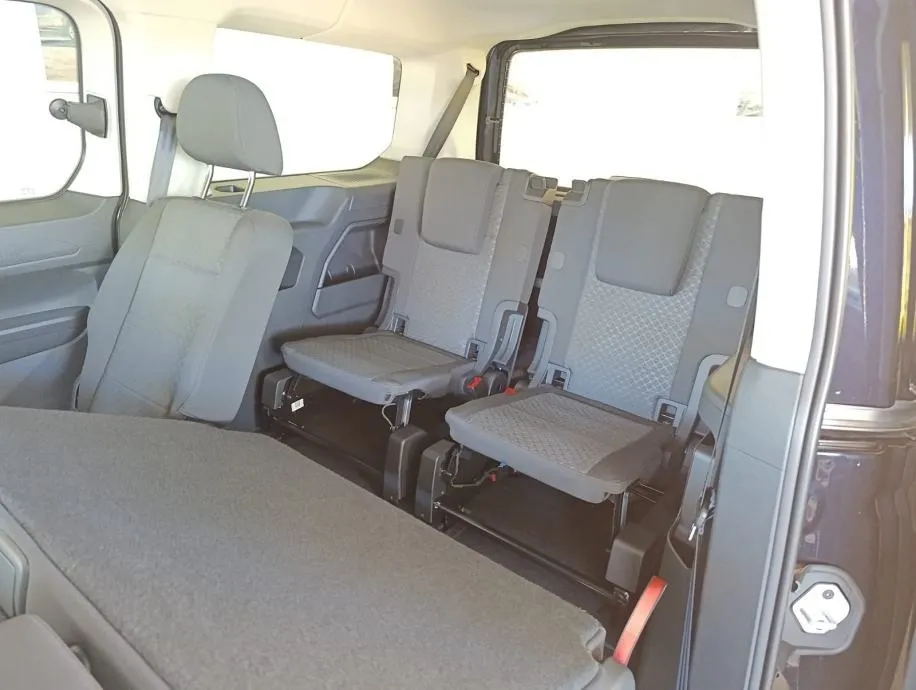 ford tourneo connect 2.0 tdci automatik - slika 17