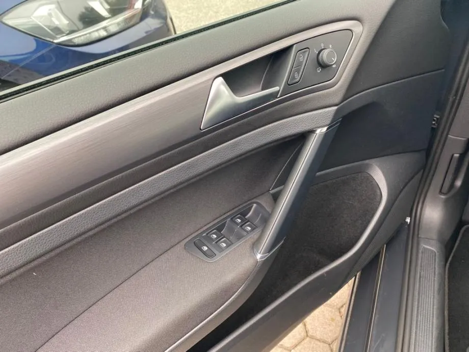 vw golf 7 1,6 tdi bmt, navigacija, tempomat, 4x garancija! - slika 17