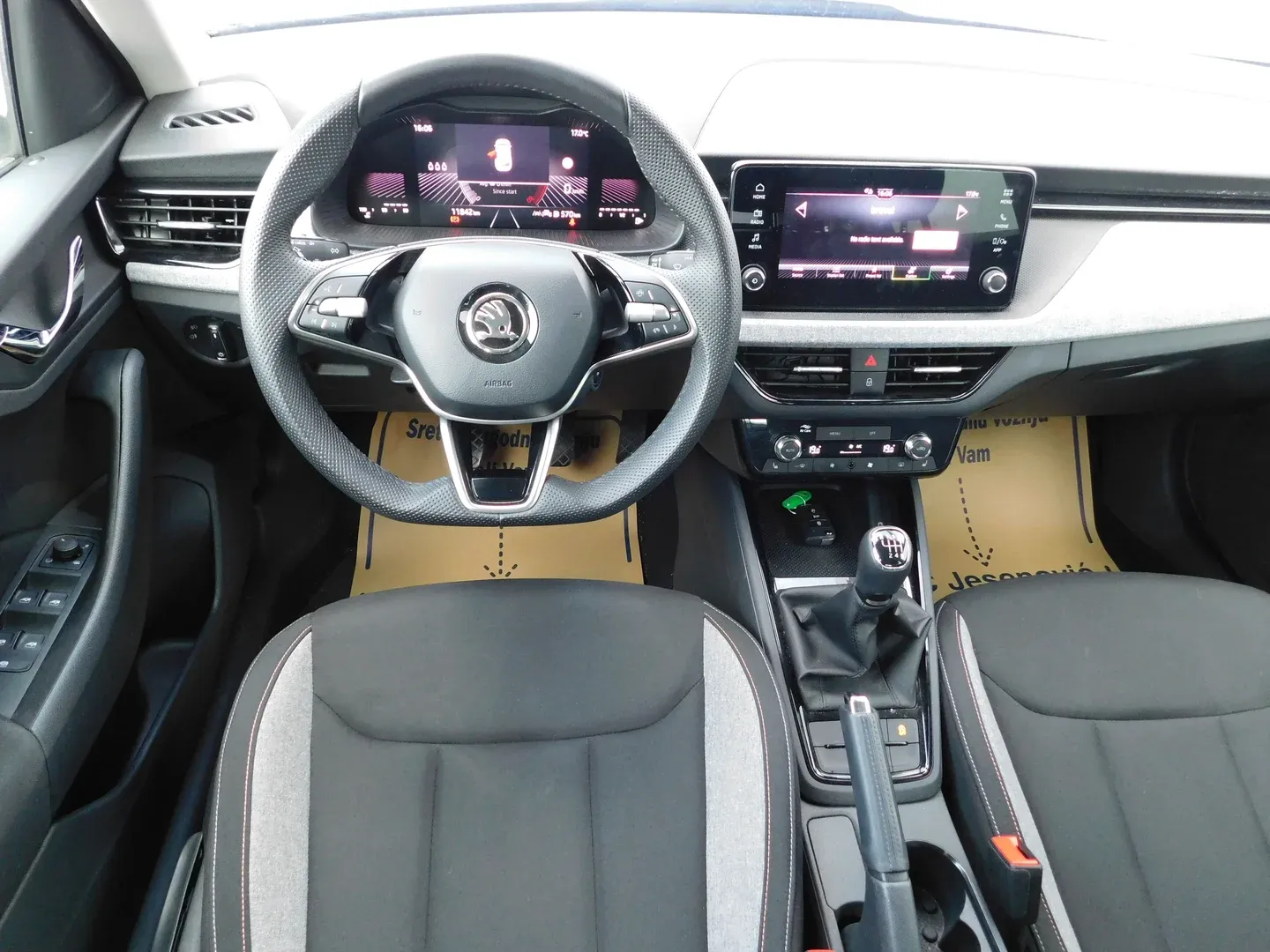 11796 škoda kamiq fl selection 1.0 tsi - slika 10