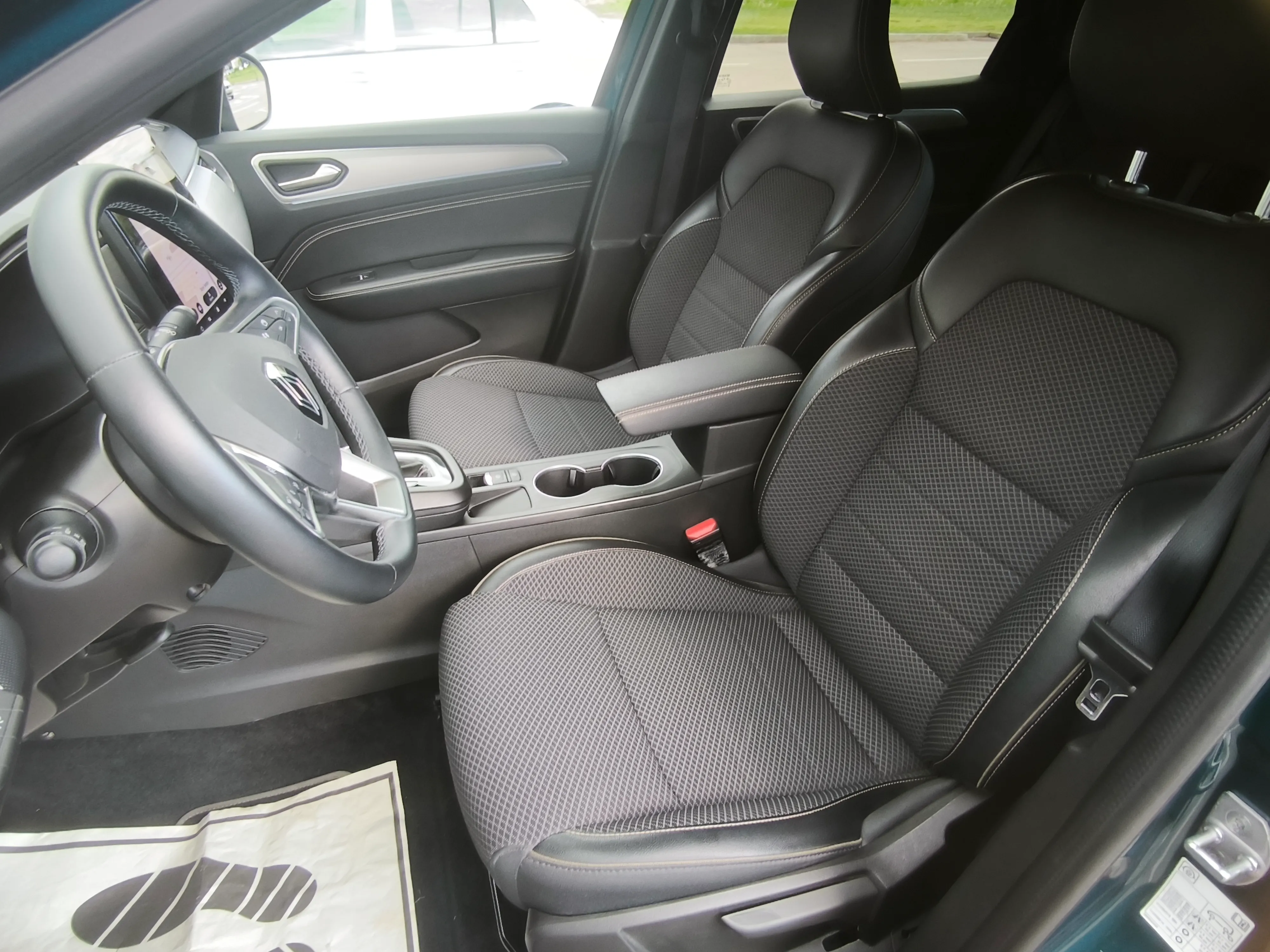 renault megane conquest 1,6 e-tech, intens, 29.000km, kao nov - slika 20