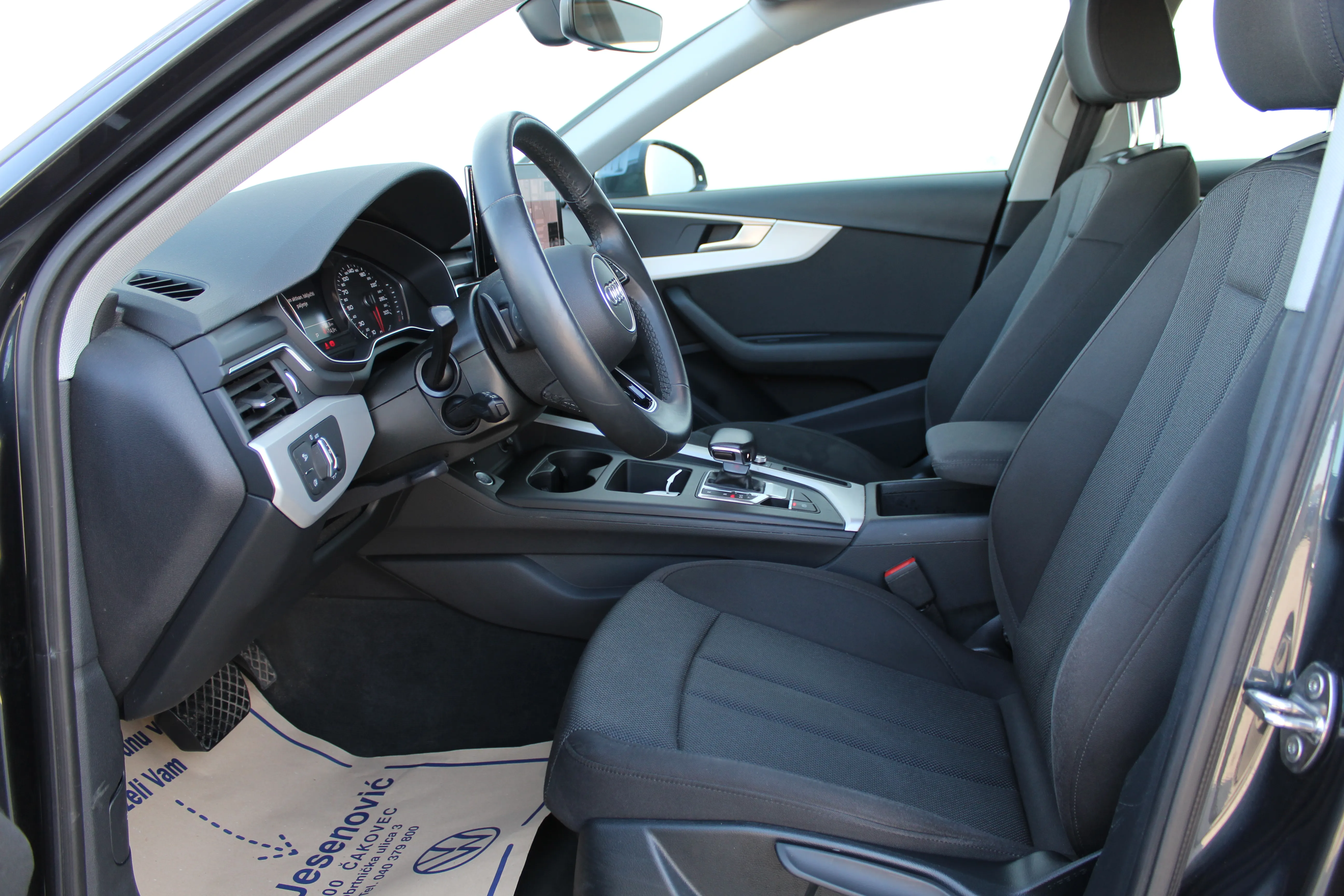 13109 audi a4 avant 30 tdi s tronic - slika 8