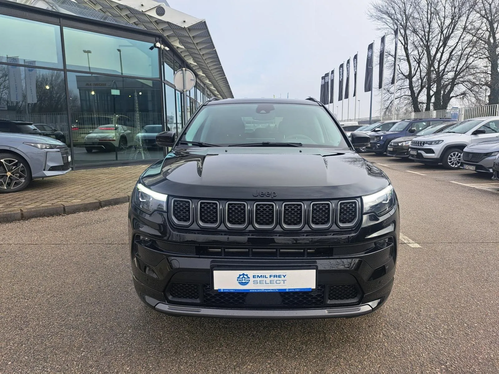 jeep compass 1.5 e-hybrid 130 dct fwd summit - slika 8