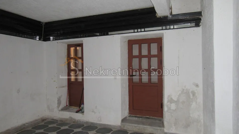 mali lošinj - poslovni prostor, 38,00 m2 prodaja - slika 2