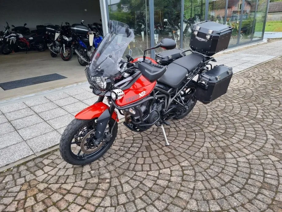triumph tiger 800 xrt abs tcs, 2015 god. - slika 9
