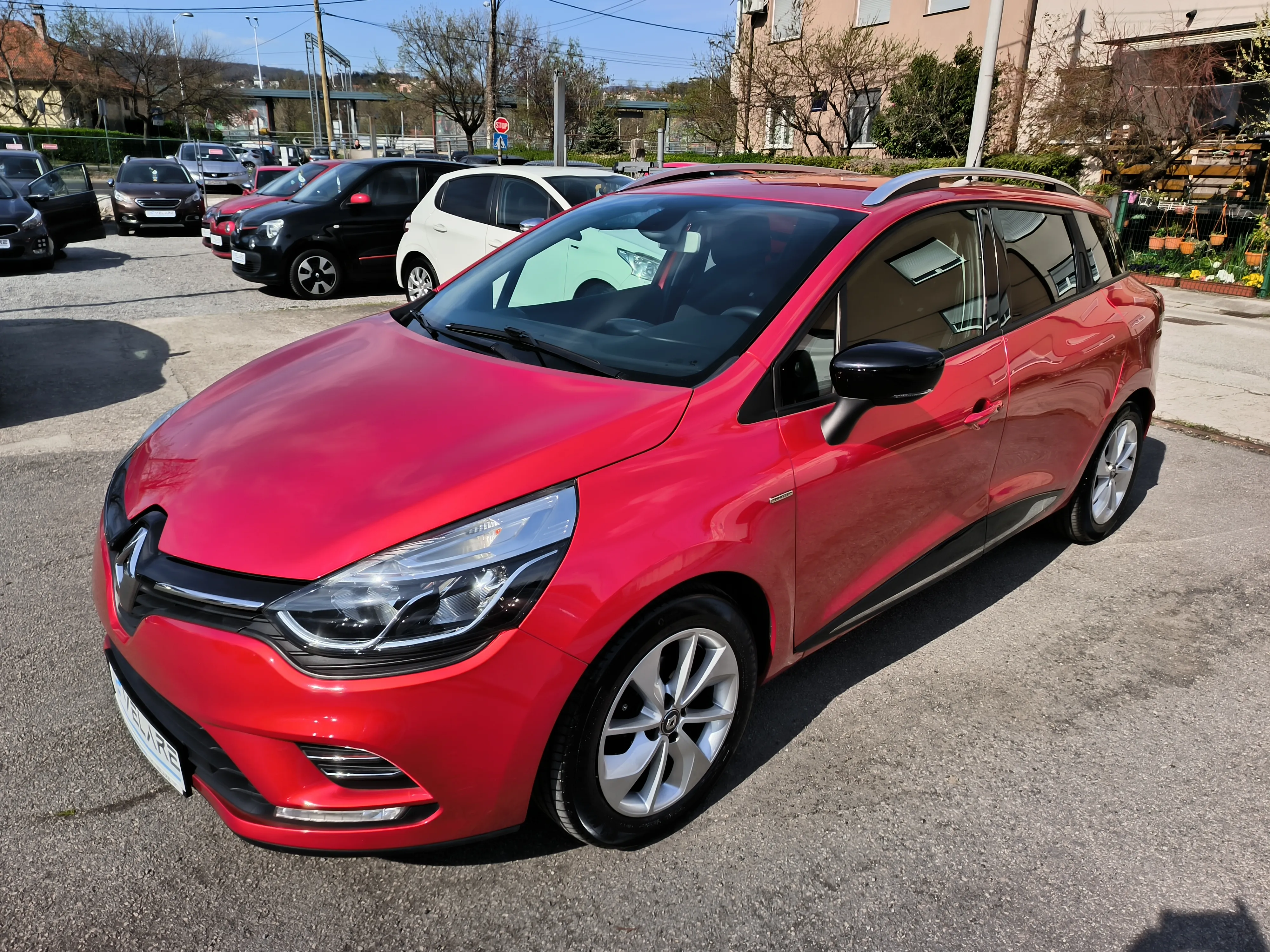 renault clio 1.5 dci limited, servisna, v. servis, jamstvo, reg. 1 god - slika 2