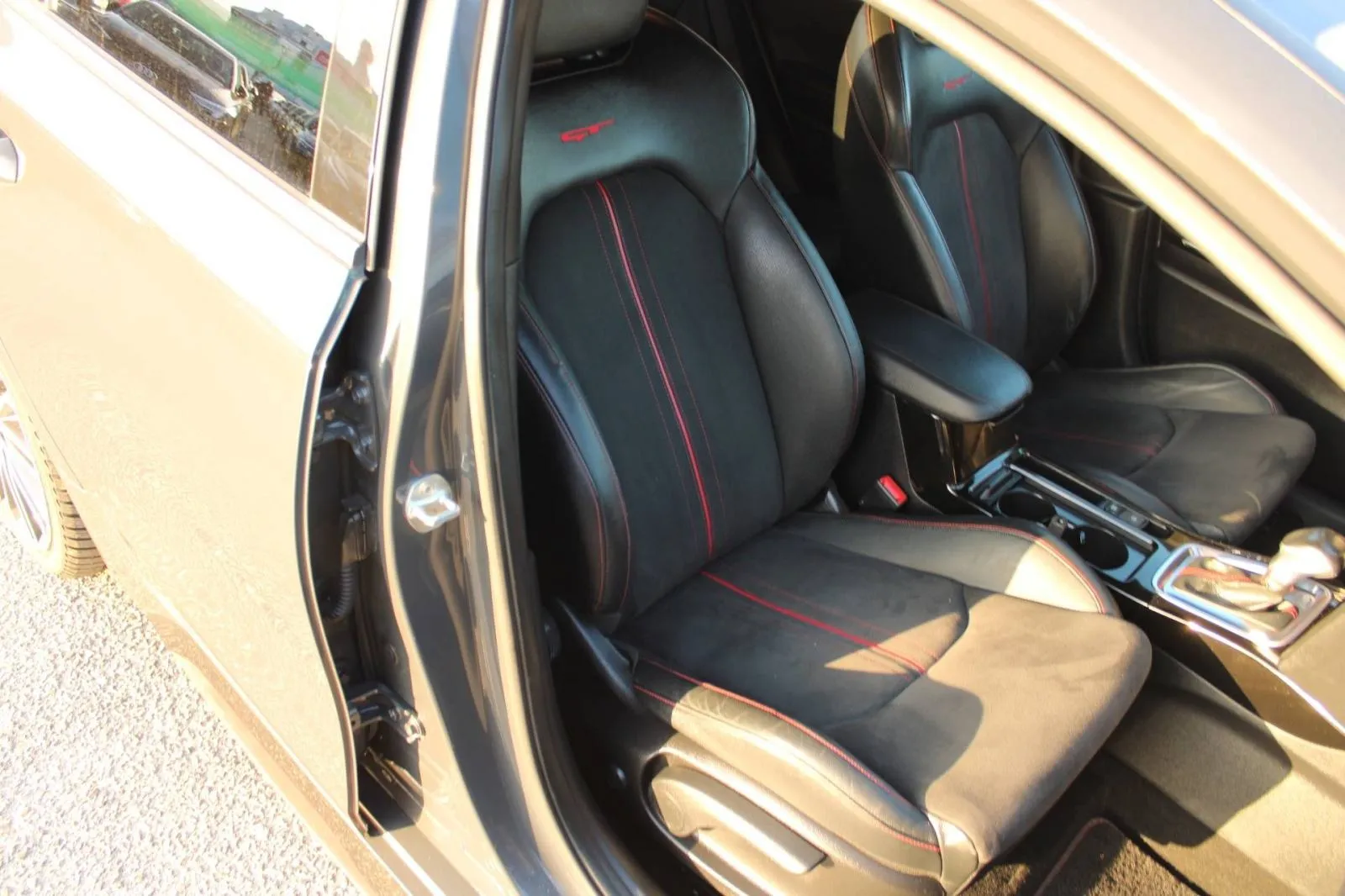 kia proceed 1.6 t-gdi 204ks gt line automatik *led, navigacija, kamera - slika 13