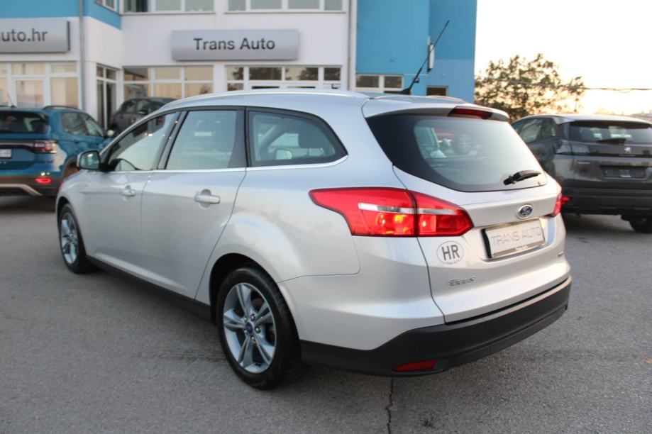 ford focus karavan 1.0 ecoboost - slika 7