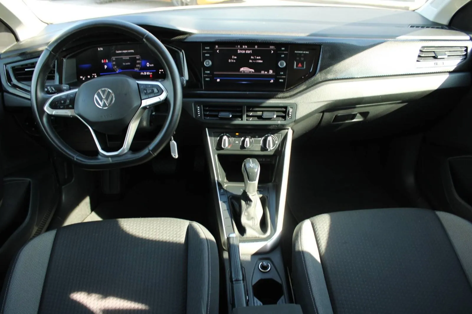 vw taigo 1.0 tsi dsg - slika 11