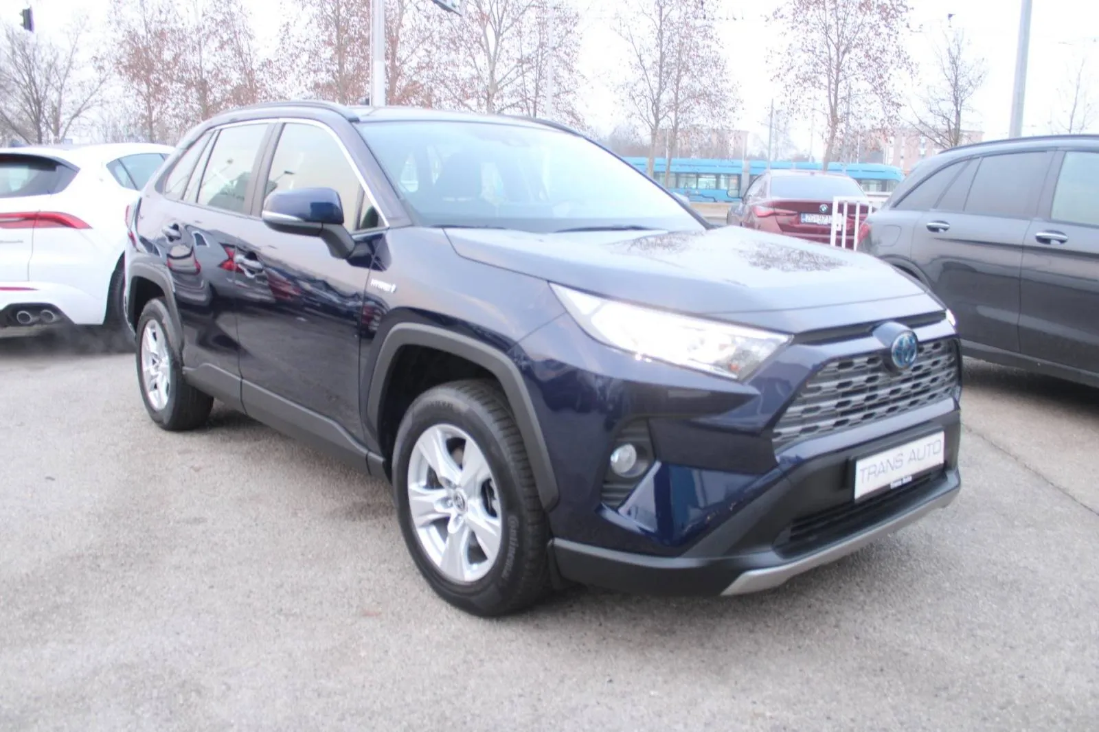toyota rav4 2.5 hybrid awd automatik *navigacija, kamera* - slika 3