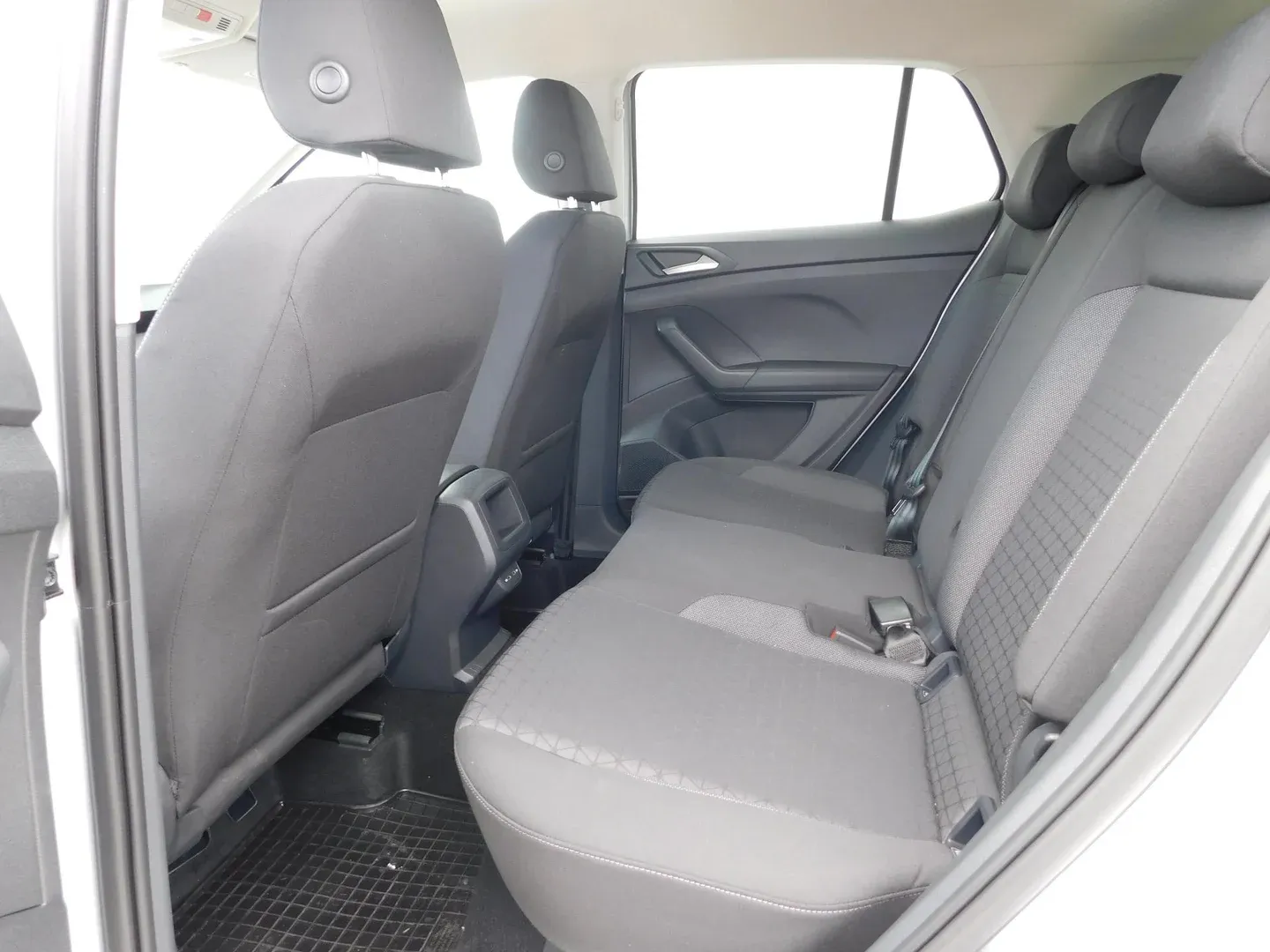 10995 volkswagen t-cross 1.0 tsi life - slika 11
