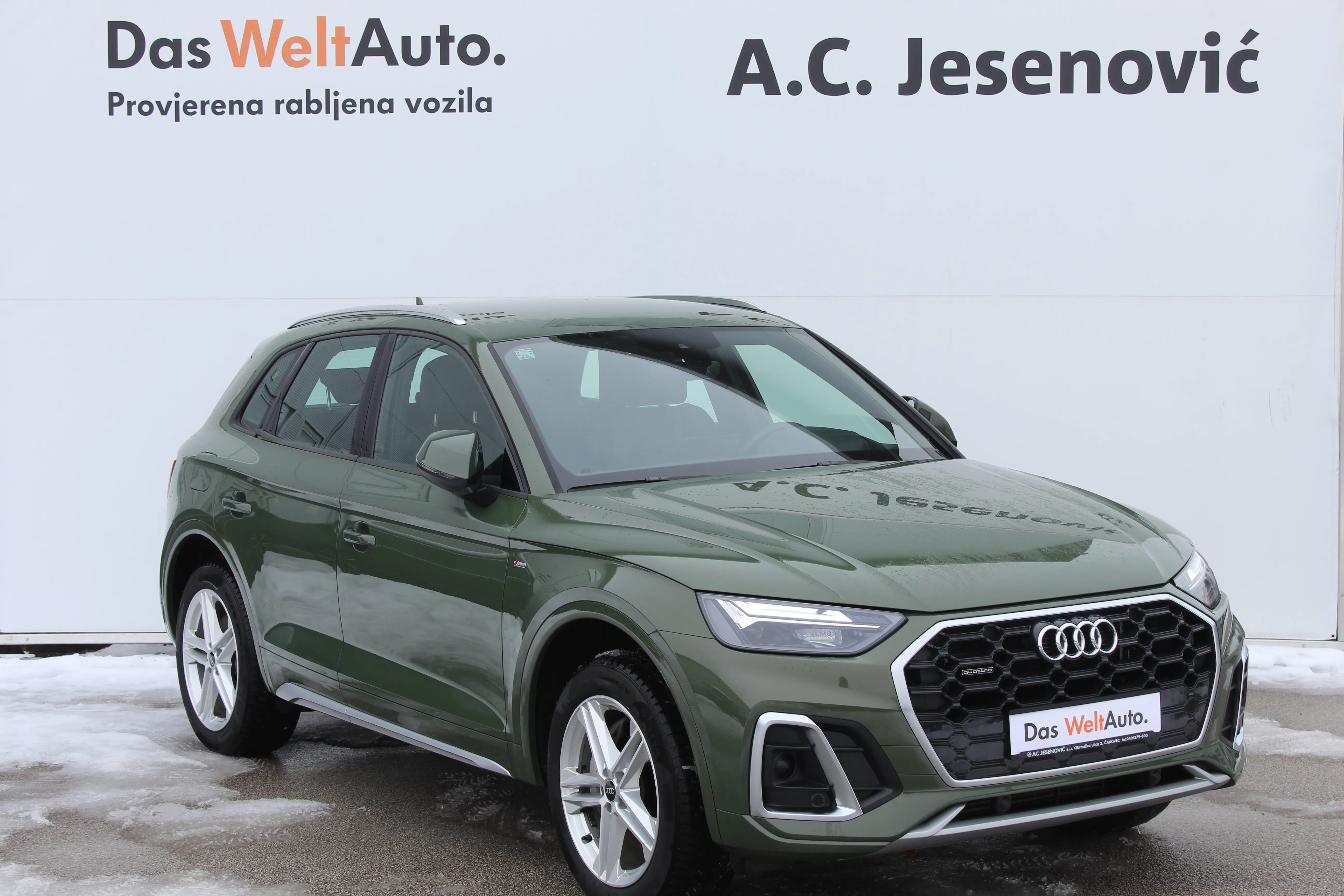 13051 audi q5 55tfsie quattro s tr s line - slika 3