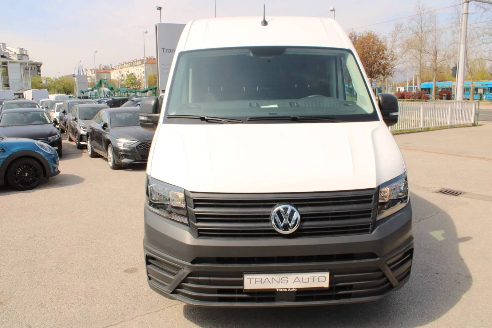 vw crafter 2.0 tdi l3h3 140ks, 2024 god. - slika 2