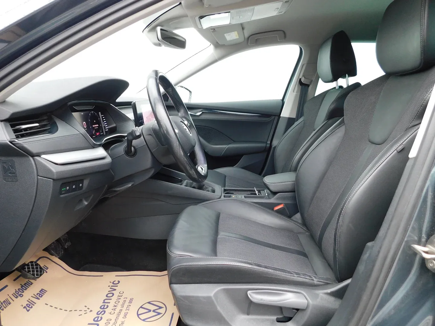 12856 škoda octavia combi ambition 2.0 tdi - slika 8