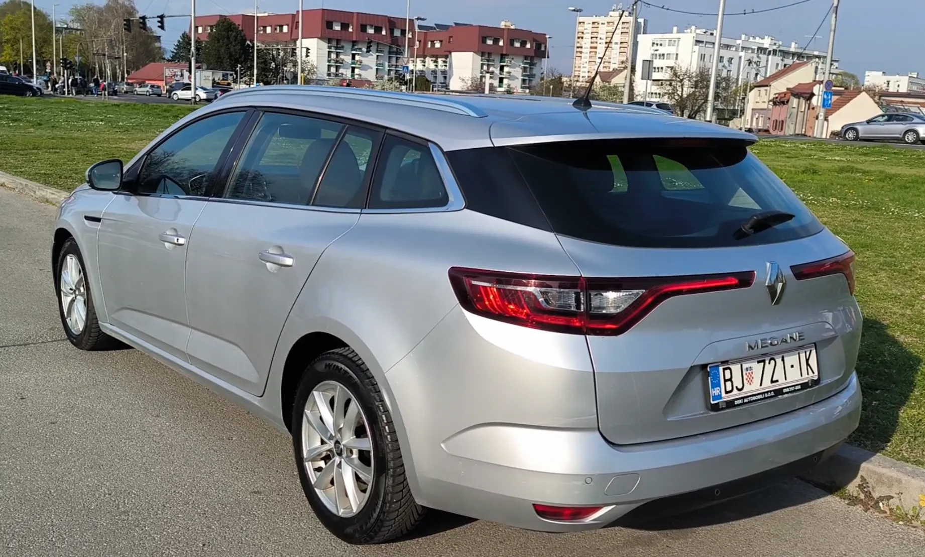 renault megane grandtour 1,5 dci, bussines, reg.1god - slika 7