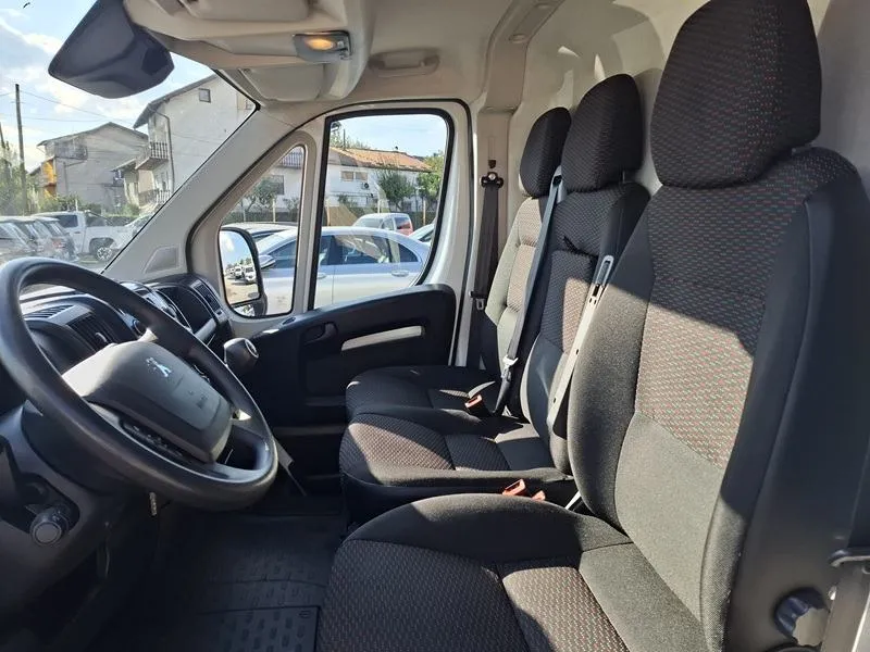 peugeot boxer 2.2 hdi*140ks*klima*navigacija*l4h2*park.kamera* - slika 12