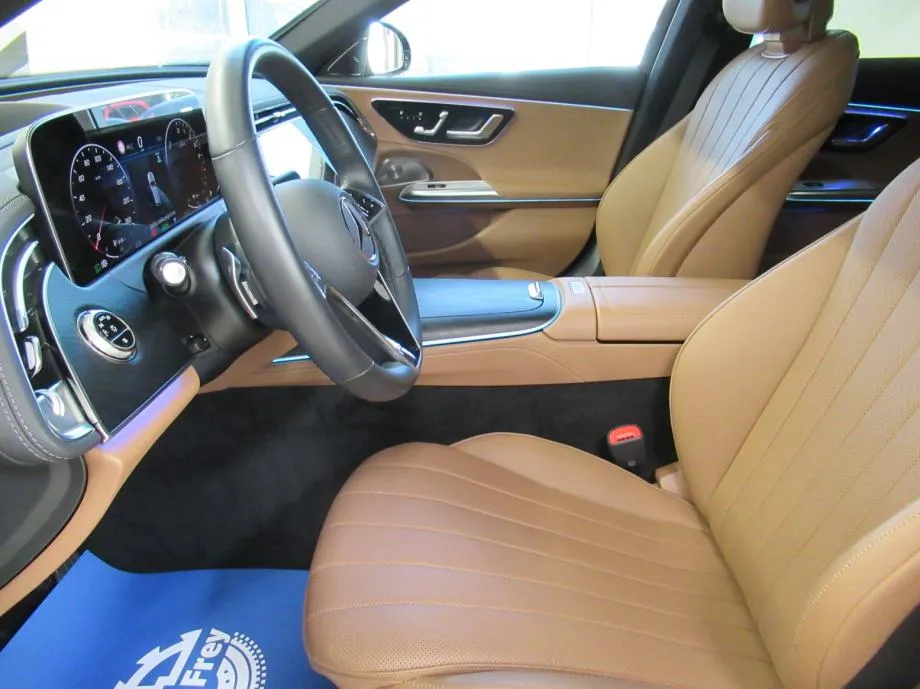 mercedes-benz e-klasa 300 t de 4matic exclusive premium - slika 17