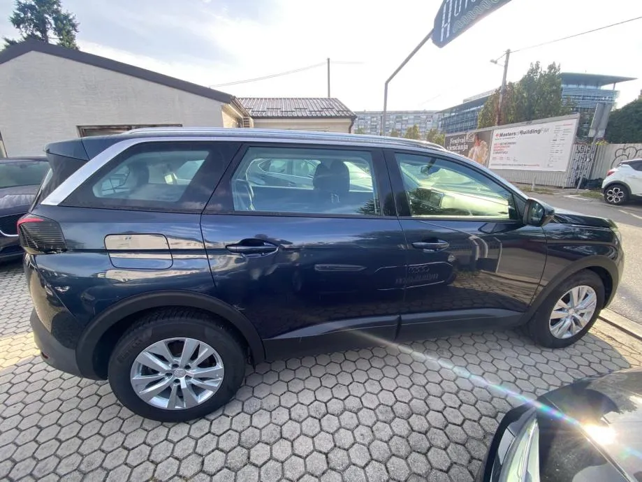 peugeot 5008 1,5 bluehdi automatik,tempomat, navi, 4x garancija! - slika 7