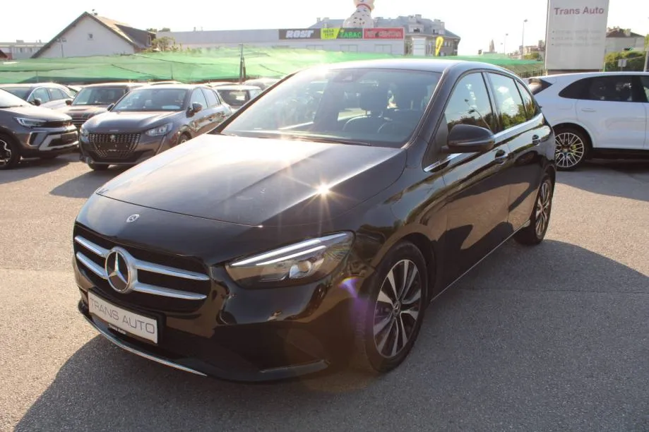 Mercedes-Benz klasa B 180d AUTOMATIK *LED, KAMERA* - Zagreb
