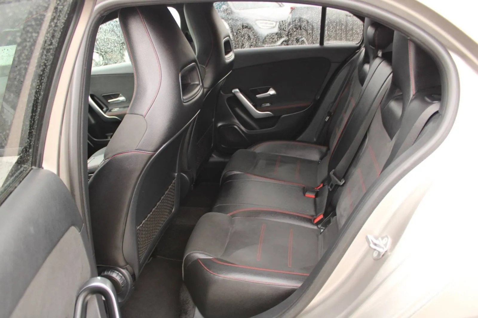 mercedes-benz klasa a 180d amg automatik *panorama,led,navigacija* - slika 11