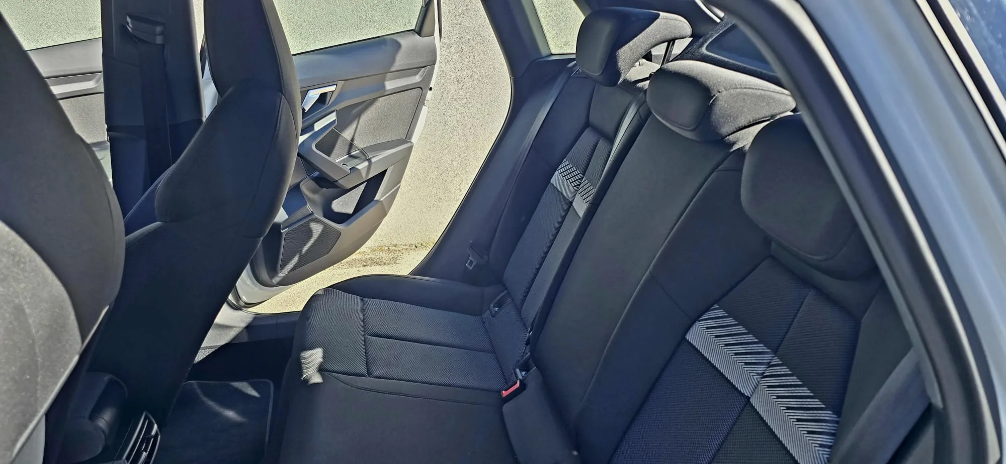 audi a3 40 tfsie automatik phev (bezin+struja) - slika 14