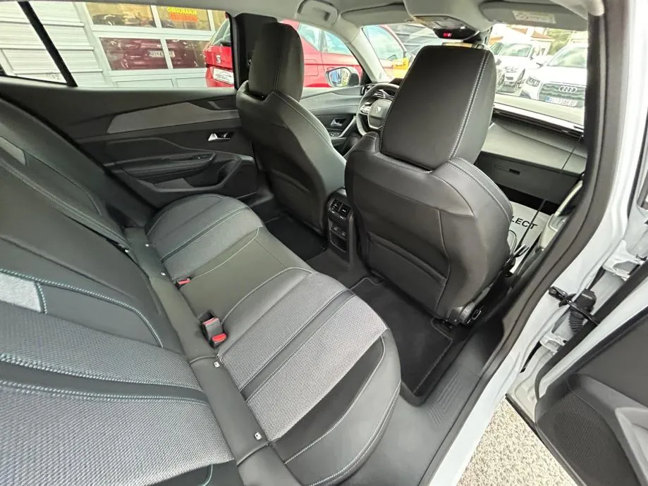 peugeot 408 hybrid 145 e-dcs6 - 2025. - 15.000 km - reg. 1 god! - slika 12