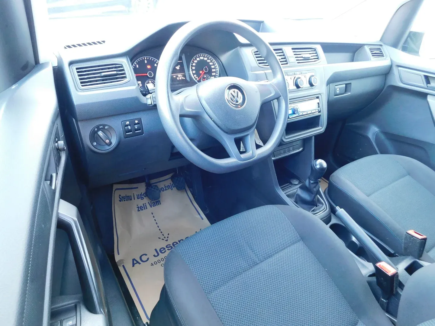 11859 vw caddy kombi maxi van 2.0 tdi - slika 8