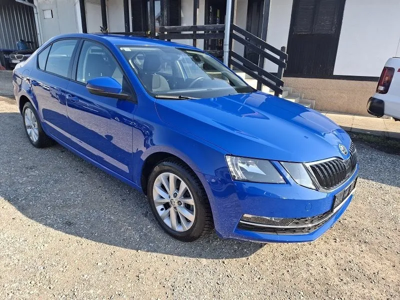 škoda octavia 1,0 tsi*115ks*klima*tempomat*park.pilot* - slika 2