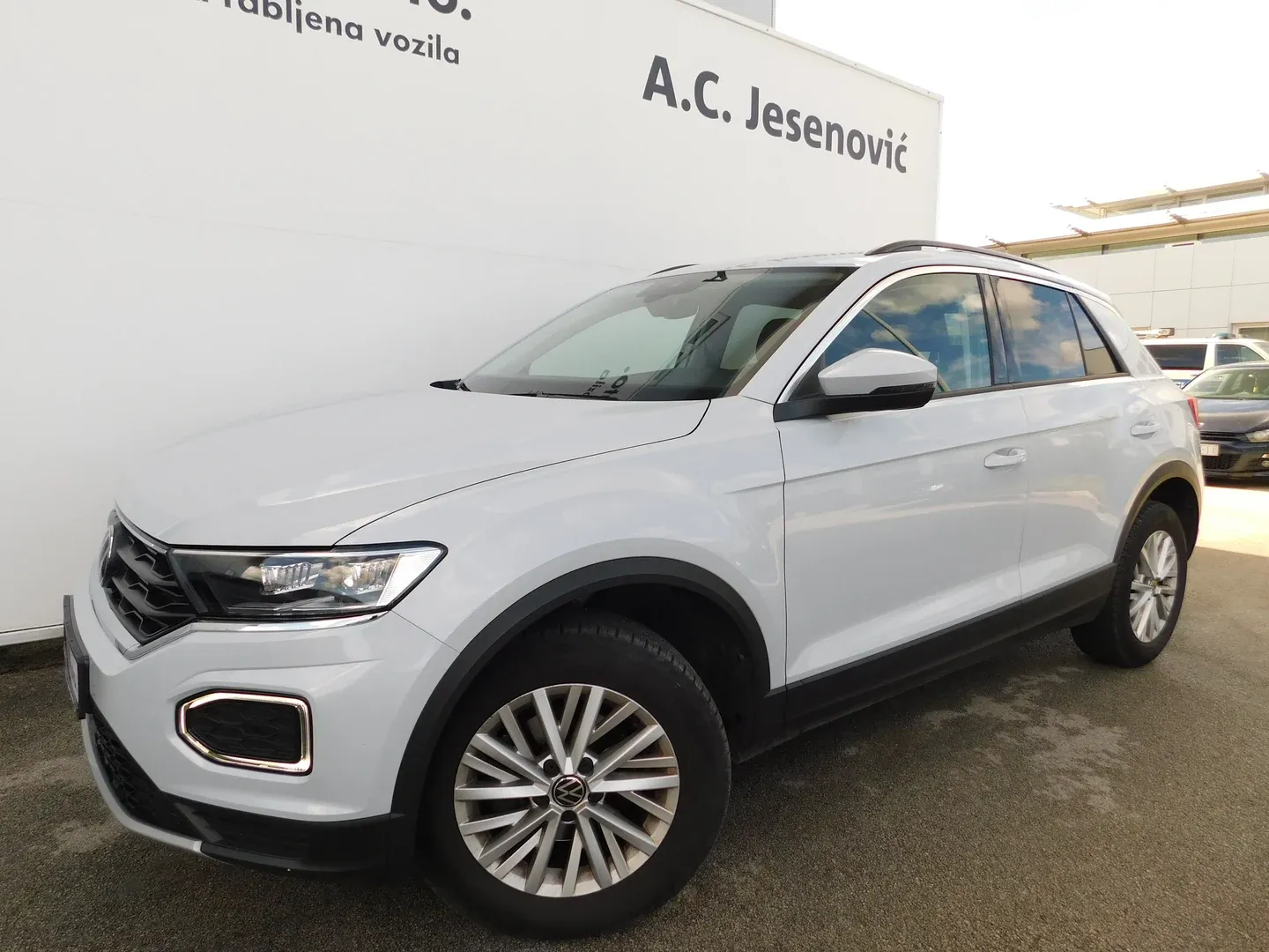 08893 volkswagen t-roc 1.0 tsi design - slika 7