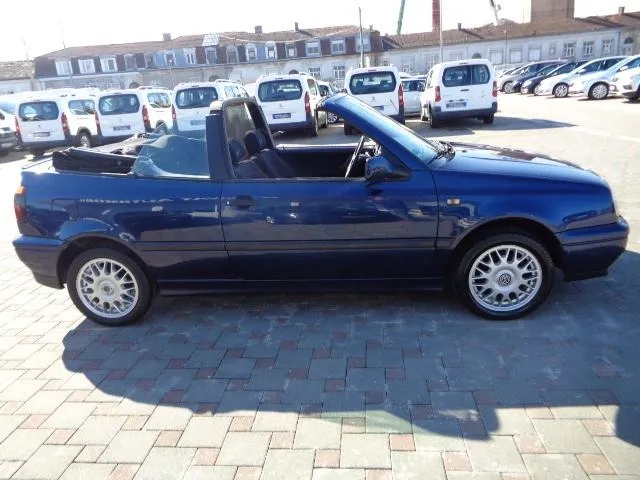 vw golf 3 cabrio 1,8 automatik pink floyd; klima; el. paket - slika 5
