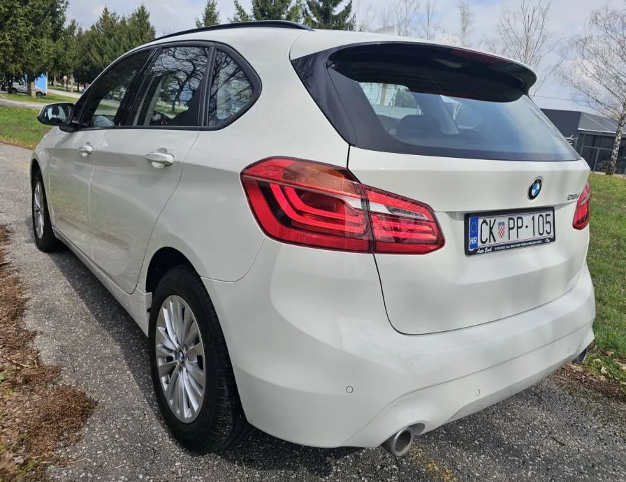 bmw serija 2 active tourer 218d - slika 9